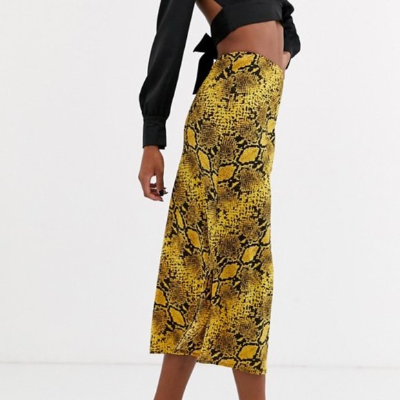 NWT AX Paris A-line midi skirt in snake - Picture 3 of 3
